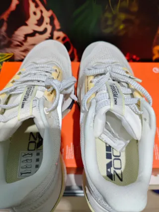 Nike Pegasus Premium Blanco/Amarillo