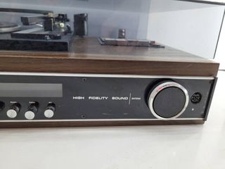 Reproductor Vinilos y Casete Vanguard