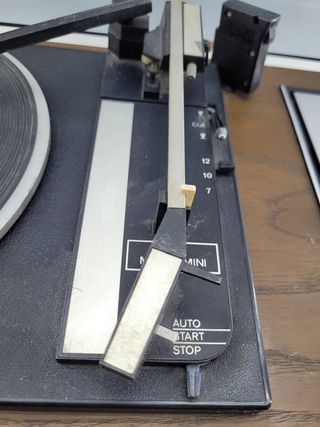 Reproductor Vinilos y Casete Vanguard
