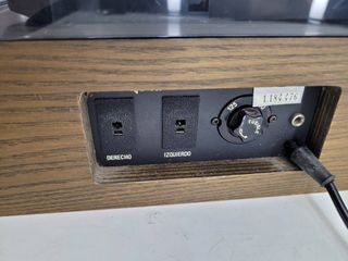 Reproductor Vinilos y Casete Vanguard