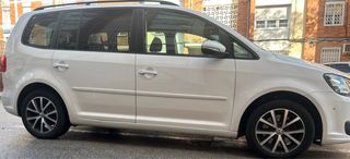 Volkswagen Touran 2011