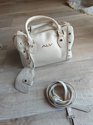 Borsa Alviero Martini panna con tracolla
