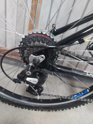 Bicicleta Kona Landu 26