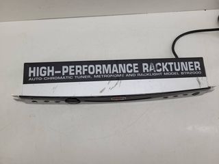 Afinador Rack Behringer BTR2000