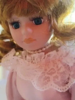 Bambole in porcellana