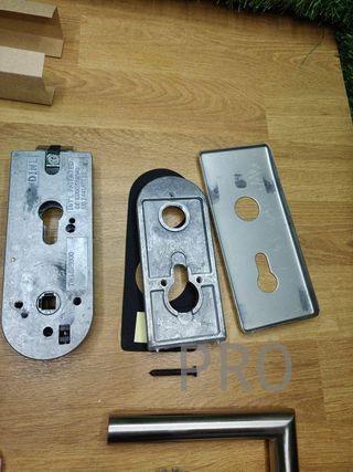 Manilla para puertas de cristal  Tesa