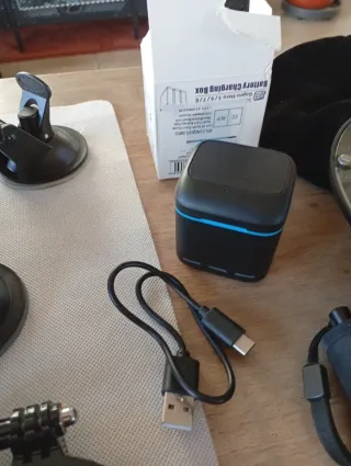 GoPro Hero 7 Black + Accessori