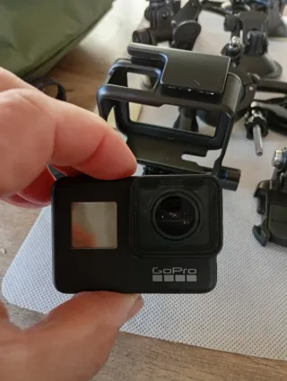GoPro Hero 7 Black + Accessori