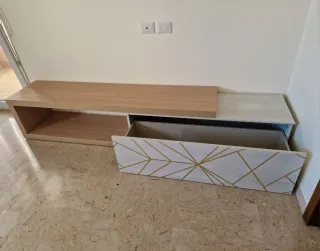 ARREDAMENTO / MOBILE DA SOGGIORNO. PARETE ATTREZZA