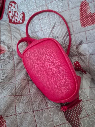 Borsa The Bridge a secchiello fucsia