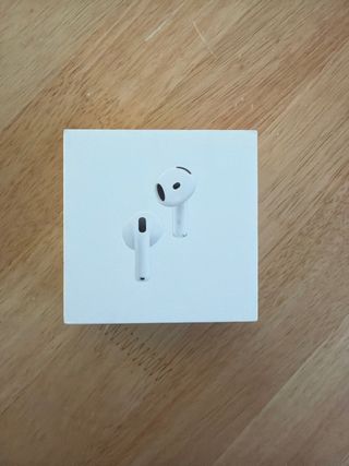 AirPods 4 con cancelación de ruido