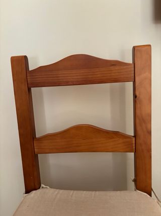 Mesa Comedor Cristal y 4 Sillas Madera