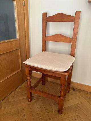 Mesa Comedor Cristal y 4 Sillas Madera