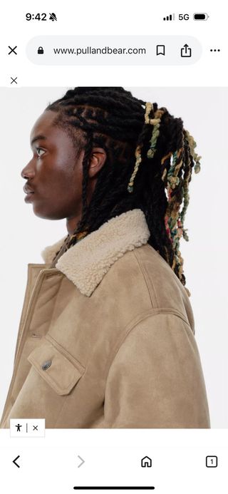 Chaqueta Pull&Bear beige/camel con etiquetas.