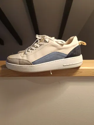 Deportivas Piel Beige y Azul