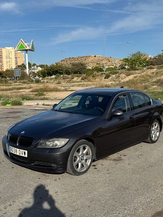 BMW Serie 3 2006 Acepto Cambios