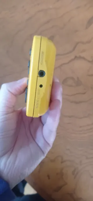 Game Boy Color Giallo Nintendo