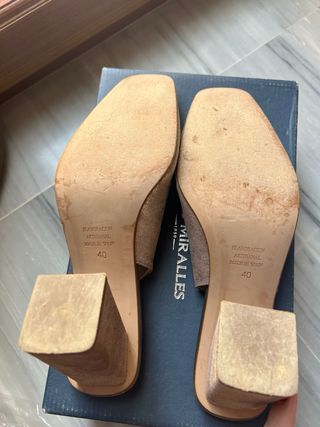 Tacones Pedro Miralles Beige y Dorado