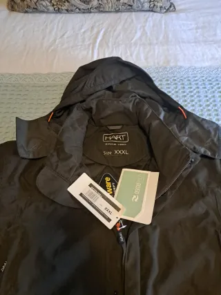 Abrigo técnico Hart verde oliva