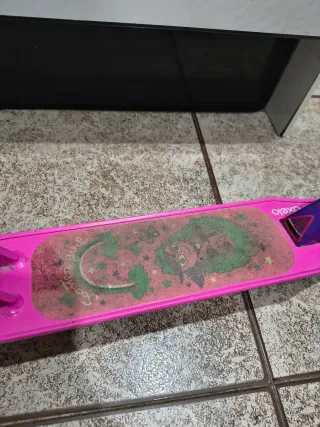 Patinete infantil rosa y morado