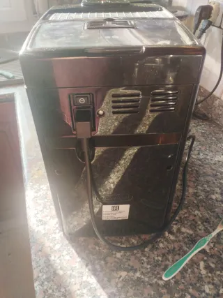 Cafetera Automática Delonghi