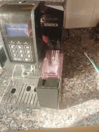 Cafetera Automática Delonghi