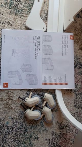 Cuna Stokke Sleepi V3 + mini convertible.