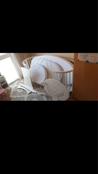 Cuna Stokke Sleepi V3 + mini convertible.