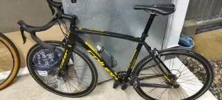 Bicicleta de carretera Coluer