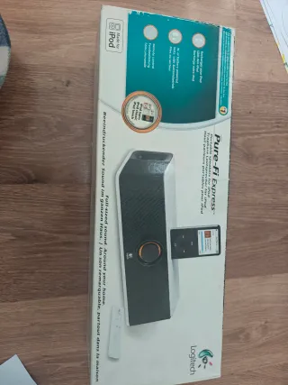 Altavoz Logitech Pure-Fi Express Plus iPod