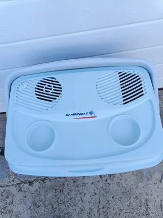 Frigorifero portatile Campingaz con presa