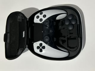 Ps5 slim 1TB con mando Pro Edge ps5 y Auriculares