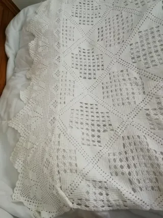 Cortina de ganchillo 1 hoja  o 2 hojas.