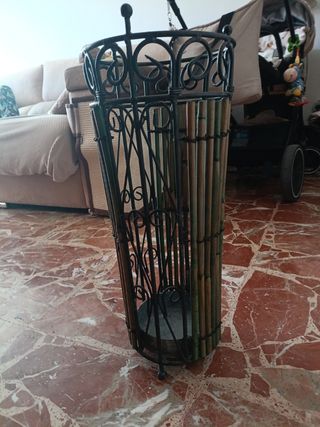 Paragüero forja y cañitas verde