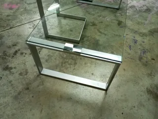 Mesa de centro cristal y metal plateado Super buen