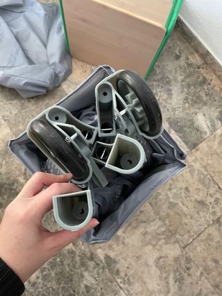 Cuna de viaje y parque infantil