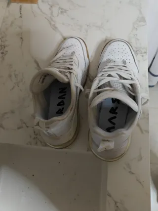 Zapatillas deportivas blancas