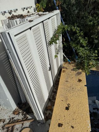 Regalo ventanas y mallorquinas PVC vidrio rotos