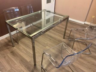 Mesa de comedor cristal y metal