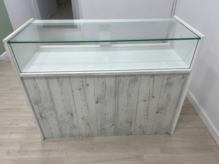 Mostrador Amplio con Cristal y Cajón Para Tienda