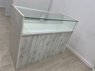 Mostrador Amplio con Cristal y Cajón Para Tienda