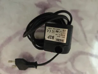 Mini bomba de agua sumergible