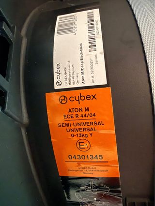 Silla de coche Cybex Aton M y funda