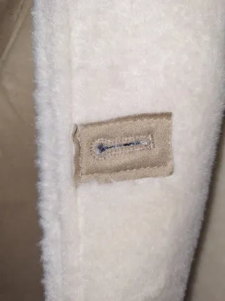 Chaqueta Zara corta beige