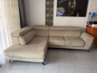 Divano chaise longue grigio in buone condizioni