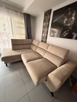 Divano chaise longue grigio in buone condizioni