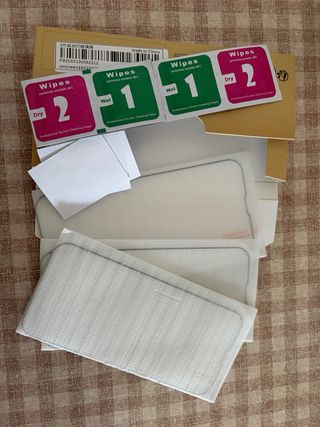 Iphone 14 128GB con fundas y cargador