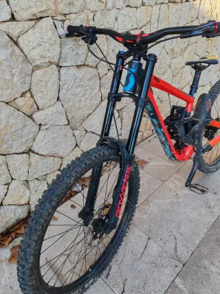 Bici DH Scott Gambler