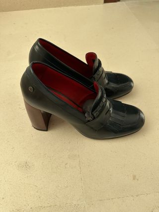 Zapatos de tacón azul marino Tommy Hilfiger