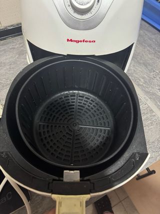 Freidora de Aire Magefesa Blanca